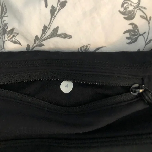 LULULEMON shorts - Picture 3 of 3